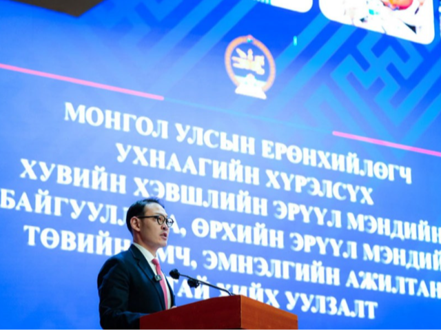 Ерөнхийлөгчийн санаачилгаар эрүүл мэндийн салбарынхантай уулзалт зохион байгуулла